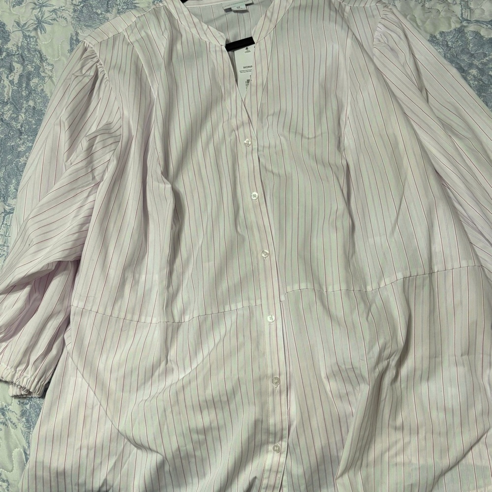 Liz Claiborne Pink Casual Button Down Shirt